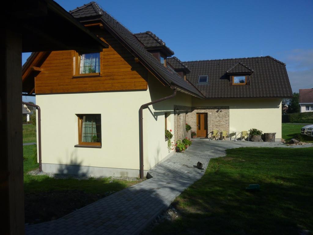 Apartmany Černá Voda Værelse billede